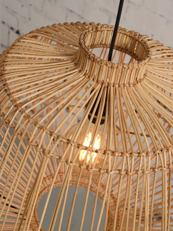 https://cdn.webshopapp.com/shops/321911/files/488032961/600x800x2/good-mojo-good-mojo-hanglamp-madagascar-naturel.jpg
