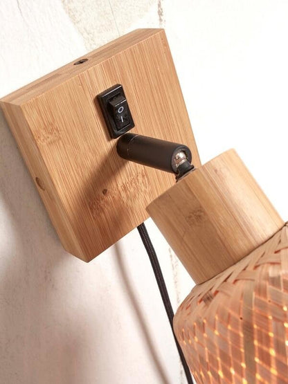 https://cdn.webshopapp.com/shops/321911/files/425563437/600x800x2/good-mojo-good-mojo-wandlamp-java-naturel.jpg
