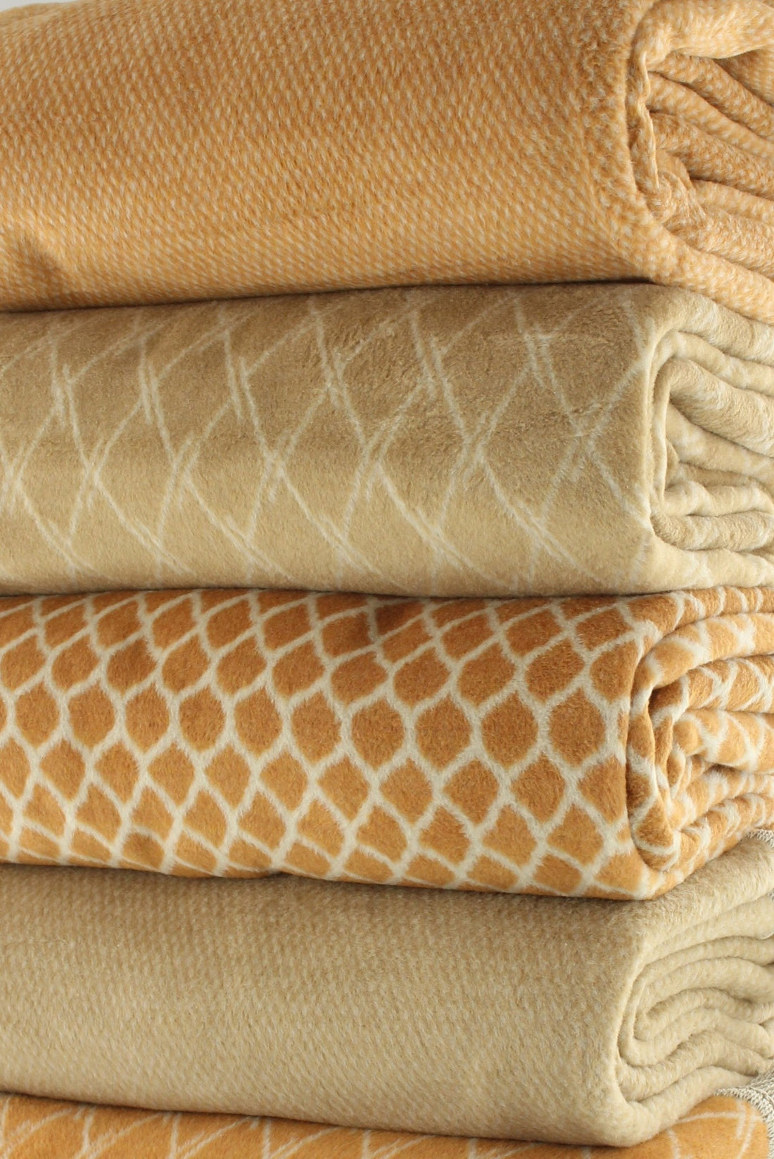 Decke Unami Gold, Claudi 150 x 200cm