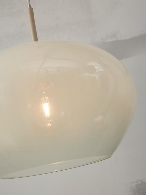 https://cdn.webshopapp.com/shops/321911/files/453692780/600x800x2/its-about-romi-its-about-romi-hanglamp-bologna-wit.jpg
