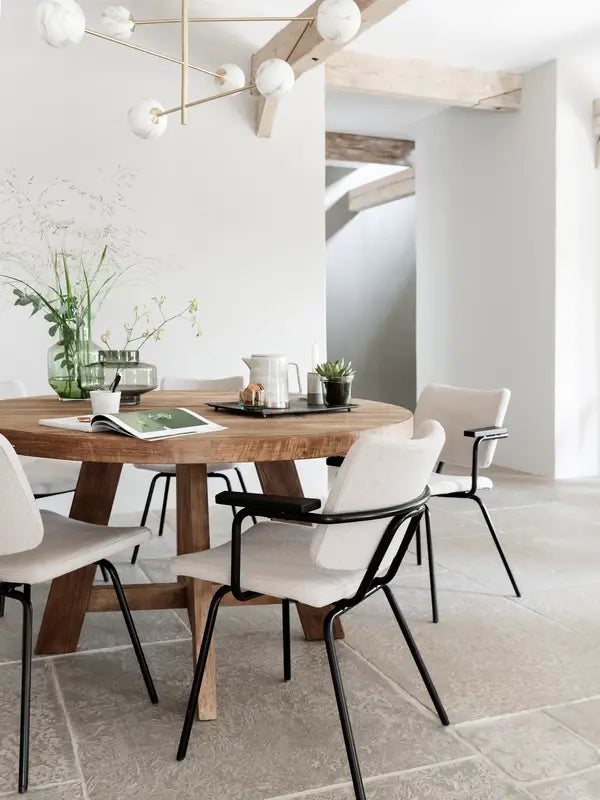 https://cdn.webshopapp.com/shops/321911/files/488030072/600x800x2/its-about-romi-its-about-romi-hanglamp-carrara-3-a.jpg