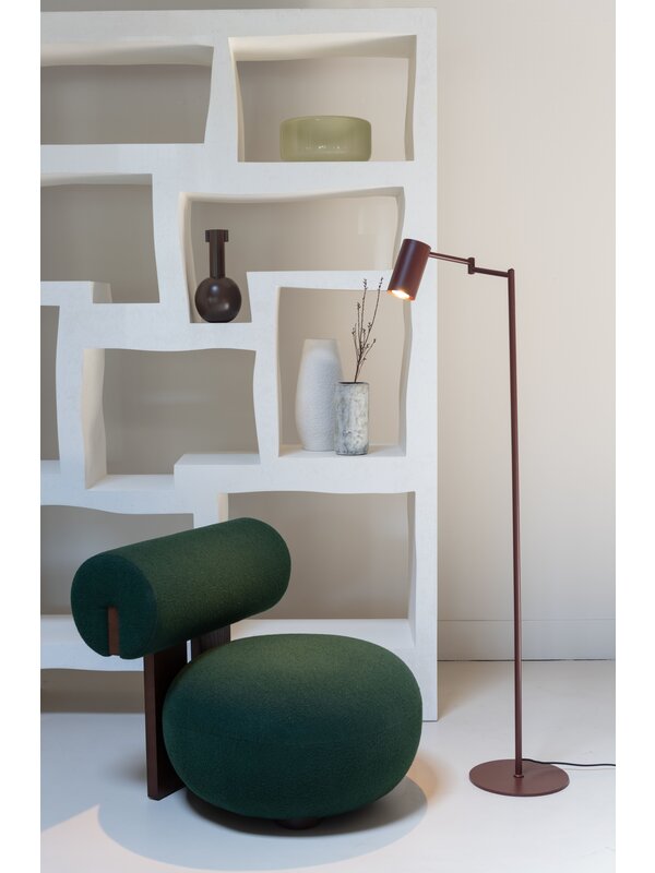 https://cdn.webshopapp.com/shops/321911/files/485708415/600x800x2/its-about-romi-its-about-romi-vloerlamp-bilbao-bur.jpg