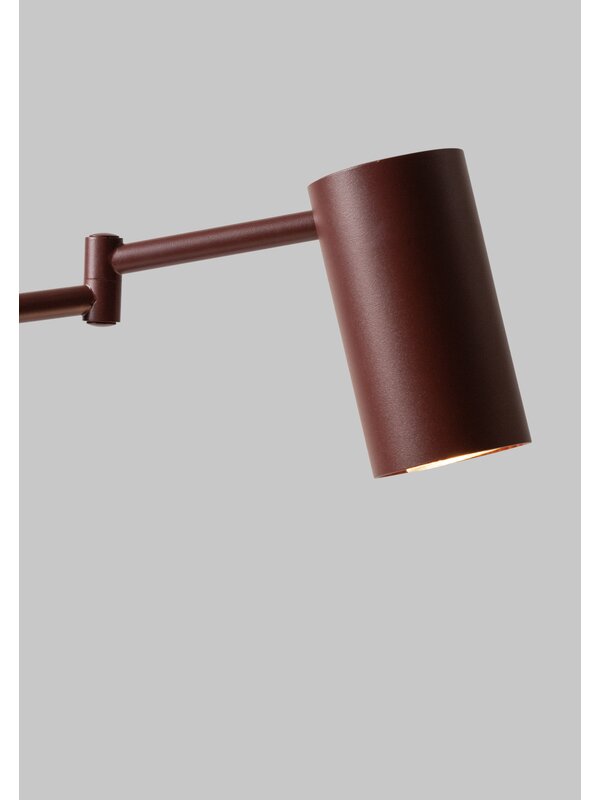 https://cdn.webshopapp.com/shops/321911/files/485708425/600x800x2/its-about-romi-its-about-romi-vloerlamp-bilbao-bur.jpg