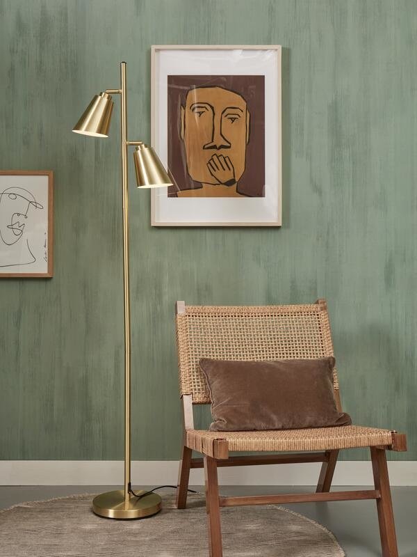 https://cdn.webshopapp.com/shops/321911/files/393383797/600x800x2/its-about-romi-its-about-romi-vloerlamp-bremen-gou.jpg