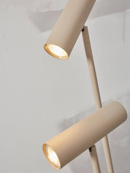 https://cdn.webshopapp.com/shops/321911/files/488029653/600x800x2/its-about-romi-its-about-romi-vloerlamp-havana-zan.jpg