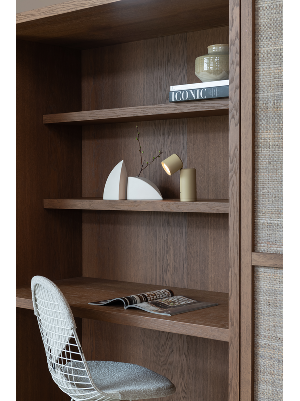 https://cdn.webshopapp.com/shops/321911/files/488404512/600x800x2/its-about-romi-its-about-romi-wand-tafellamp-milan.jpg